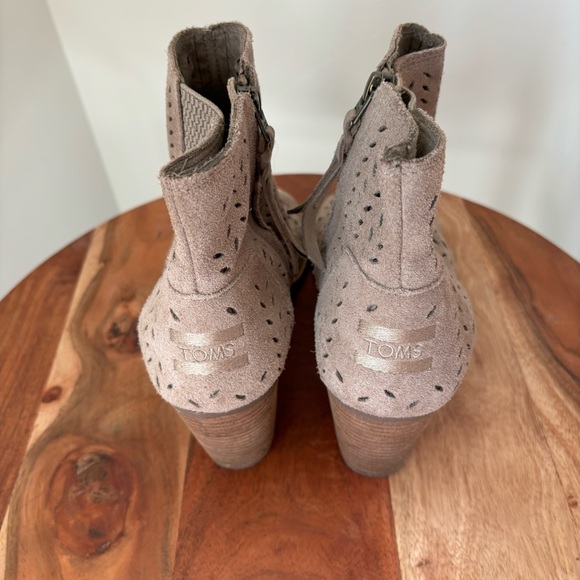 Toms Majorca Suede Peep Toe Bootie Heels - Picture 2 of 7